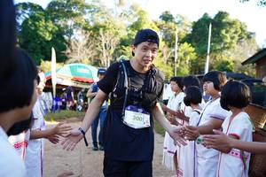 BIB: 3001
                            <button type="button" onclick="openModal(18981012)" class="btn btn-primary btn-sm float-right btn-popup" data-toggle="modal" data-target=".modal-high-quality">
                        <i class="fas fa-shopping-cart"></i> Add to Cart
                    </button>
                                            <button type="button" onclick="isThisMe(18981012, true)" class="btn btn-success btn-sm float-right btn-popup btn-isme hidden" data-toggle="tooltip" data-placement="bottom" title="นี่คือรูปของคุณใช่ไหม คลิกที่นี่เพื่อเอาเข้าอัลบั้ม">
                        <i class="fas fa-plus"></i> Add to album
                    </button>
                    <button type="button" onclick="isThisMe(18981012, false)" class="btn btn-warning btn-sm float-right btn-popup btn-isnotme hidden">
                        <i class="fas fa-ban"></i> Remove from album
                    </button>